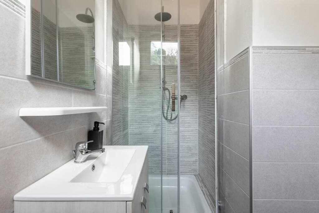 Bella Cernobbio My Suite In The Center Bagian luar foto