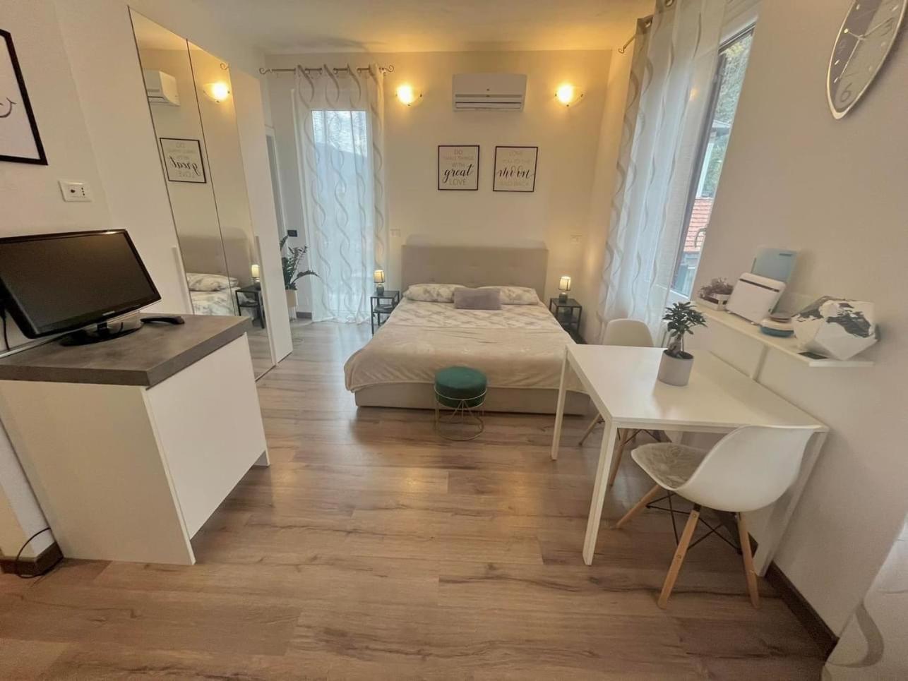 Bella Cernobbio My Suite In The Center Bagian luar foto